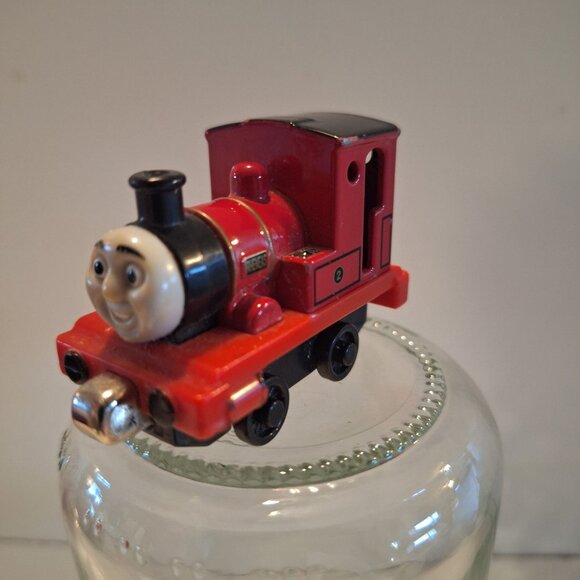 Thomas & Friends Rheneas Die-Cast Train Engine Toy Mattel 2010 Red #2 - Picture 2 of 8
